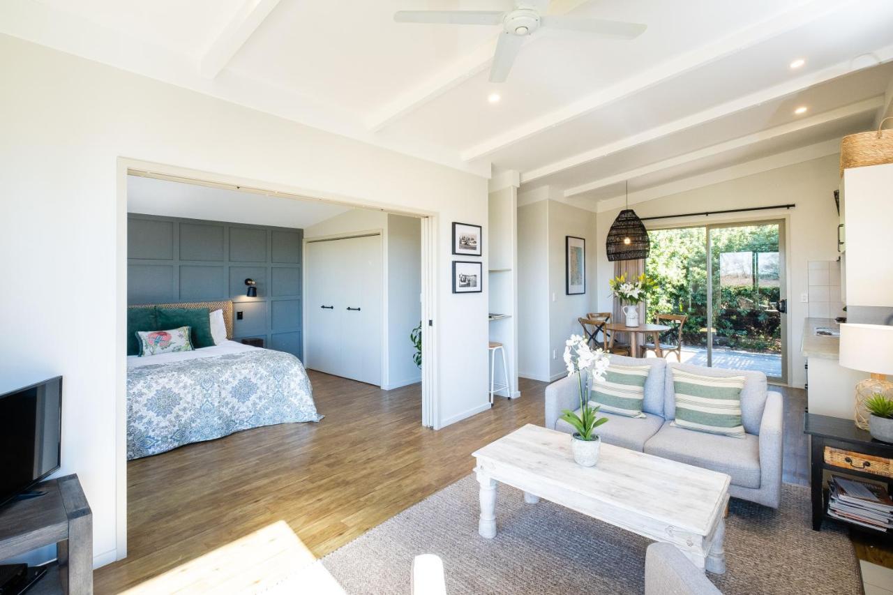 Te Awanga Cottages Екстер'єр фото